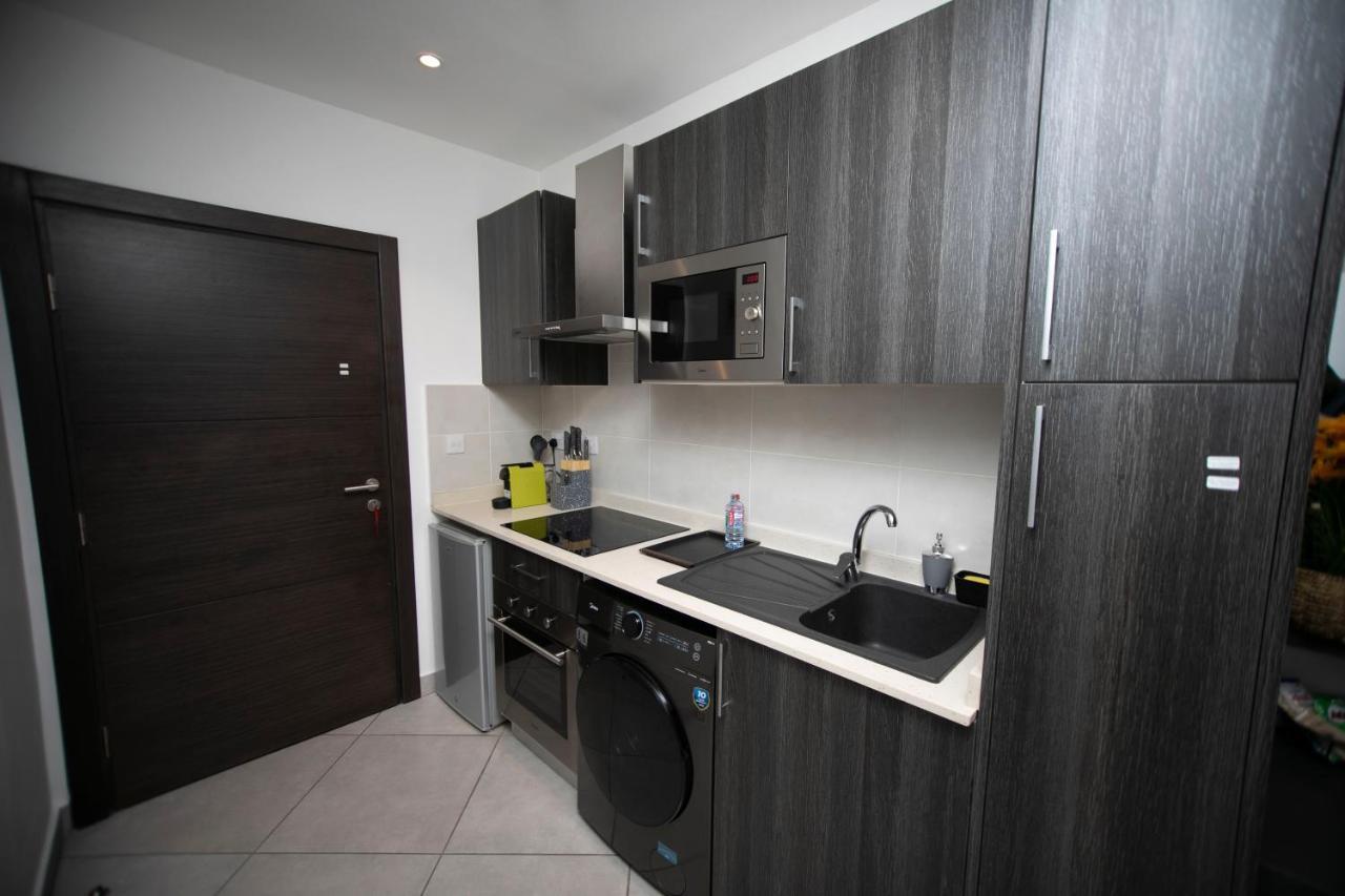 Accra Comfy Studio At Embassy Gardens Cantonments Exteriör bild