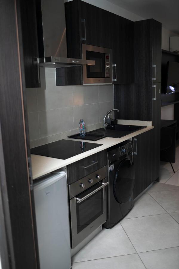 Accra Comfy Studio At Embassy Gardens Cantonments Exteriör bild