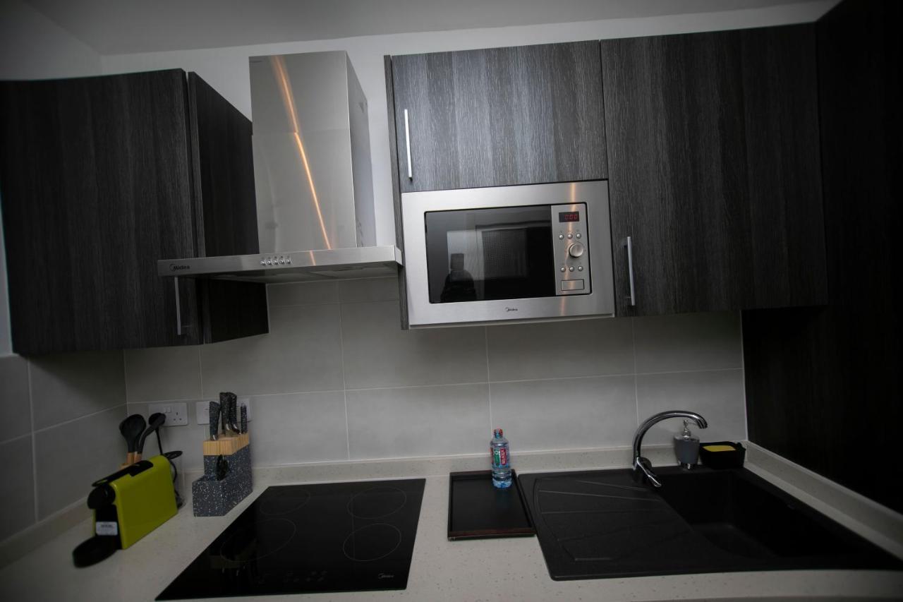 Accra Comfy Studio At Embassy Gardens Cantonments Exteriör bild